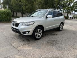 Hyundai Santa Fe, 2.2 l., off-road / crossover