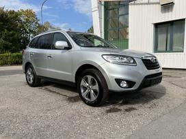 Hyundai Santa Fe, 2.2 l., off-road / crossover