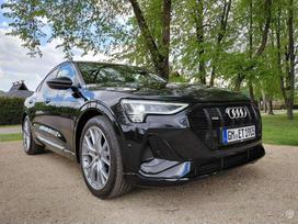 Audi e-tron Sportback, 71 kWh, visureigis / krosoveris