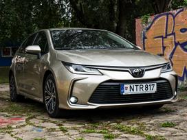Toyota Corolla, 1.5 l., Седан