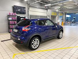 Nissan Juke, 1.6 l., off-road / crossover