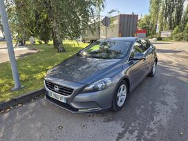 Volvo V40, 1.6 l., hatchback