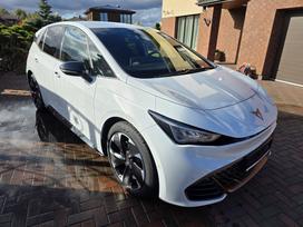 Cupra Born, 63 кВт·ч, Хэтчбек