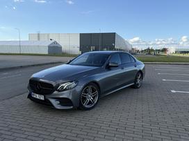 Mercedes-Benz E220, 2.0 l., saloon / sedan