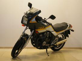 Yamaha XJ 598cc, ielas motocikls