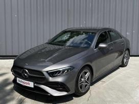 Mercedes-Benz A180, 1.3 l., saloon / sedan