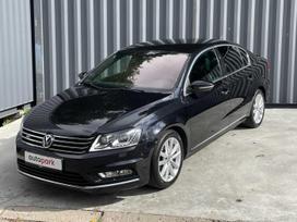 Volkswagen Passat, 2.0 l., saloon / sedan