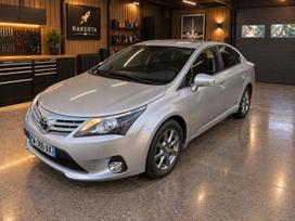 Toyota Avensis, 2.0 l., saloon / sedan