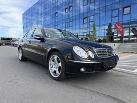 Mercedes-Benz E350, 3.5 l., Седан