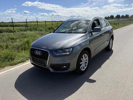 Audi Q3, 2.0 l., off-road / crossover