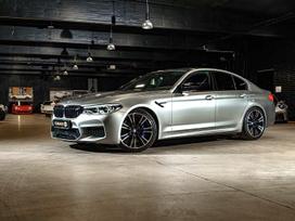 BMW M5, 4.4 l., Седан