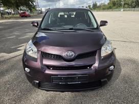 Toyota Urban Cruiser, 1.3 l., hatchback
