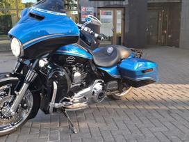 Harley-Davidson Street Glide FLHX 1688cc, čioperiai / kruizeriai / custom