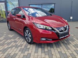 Nissan Leaf, Хэтчбек
