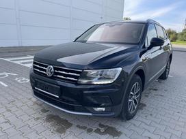 Volkswagen Tiguan, 2.0 l., off-road / crossover