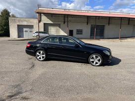 Mercedes-Benz E350, 3.0 l., sedanas