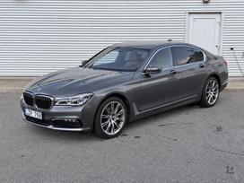 BMW 750, 3.0 l., saloon / sedan