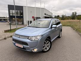 Mitsubishi Outlander, 2.0 l., off-road / crossover