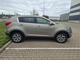 Kia Sportage, 1.7 l., visurgājējs / krosovers