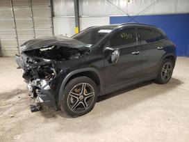 Mercedes-Benz GLA250, 2.0 l., Внедорожник / Кроссовер