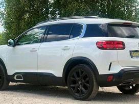 Citroen C5 Aircross, 1.5 l., off-road / crossover