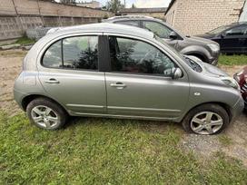 Nissan Micra for parts. Variklio kodas cr12de spalvos kodas siunčiame d
