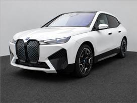 BMW iX, 77 кВт·ч, Внедорожник / Кроссовер