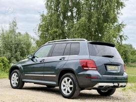 Mercedes-Benz GLK350, 3.0 l., off-road / crossover
