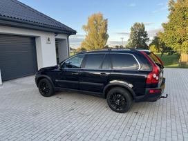 Volvo XC90, 2.4 l., off-road / crossover