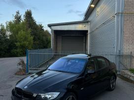 BMW 318, 2.0 l., sedans