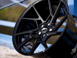Japan Racing JR33 Glossy Black, light alloy, R20