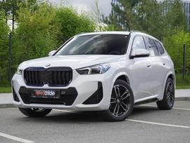 BMW X1, 1.5 l., Внедорожник / Кроссовер