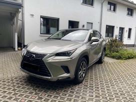 Lexus NX 300h, 2.5 l., Внедорожник / Кроссовер