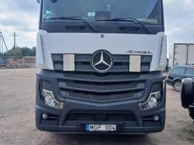 Mercedes-Benz Actros, double sleeper