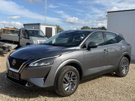 Nissan Qashqai, 1.3 l., Внедорожник / Кроссовер