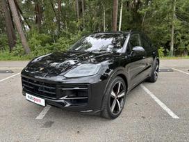Porsche Cayenne, 4.0 l., off-road / crossover