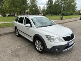 Skoda Octavia Scout, 2.0 l., wagon