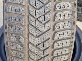 Pirelli Sotto?wro, all-season 225/40 R19