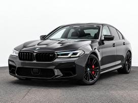 BMW M5, 4.4 l., sedanas