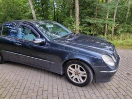 Mercedes-Benz E270, 2.7 l., Седан