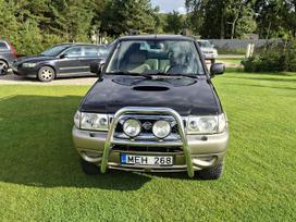 Nissan Terrano, 2.7 l., off-road / crossover