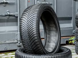Michelin SUV Cross Climate 2, зимние 235/45 R20