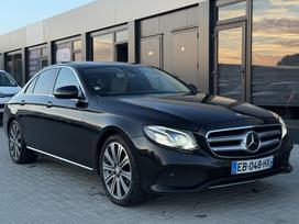 Mercedes-Benz E220, 2.0 l., sedanas