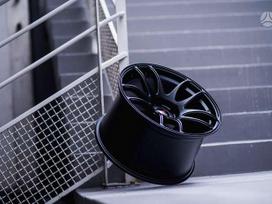Japan Racing JR29 Black Matt, легкосплавные , R16