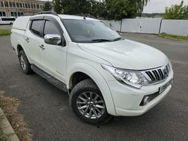 Mitsubishi L200, pikapas