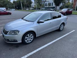 Volkswagen Passat, 2.0 l., saloon / sedan