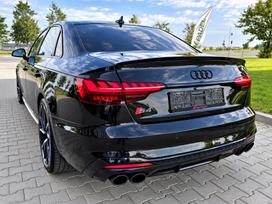 Audi S4, 3.0 l., saloon / sedan