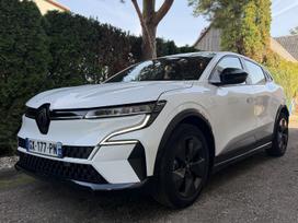 Renault Megane E-Tech, Хэтчбек