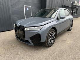 BMW iX, 112 кВт·ч, Внедорожник / Кроссовер
