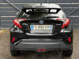 Toyota C-HR, 1.8 l., Внедорожник / Кроссовер